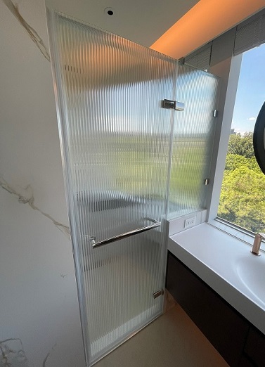 Goldenstyle LMP-4<br>長虹玻璃貼膜-亮面